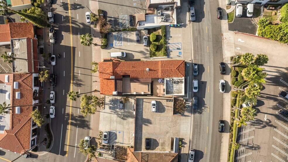 More Photos Of 415 N El Camino Real, San Clemente Office For Sale