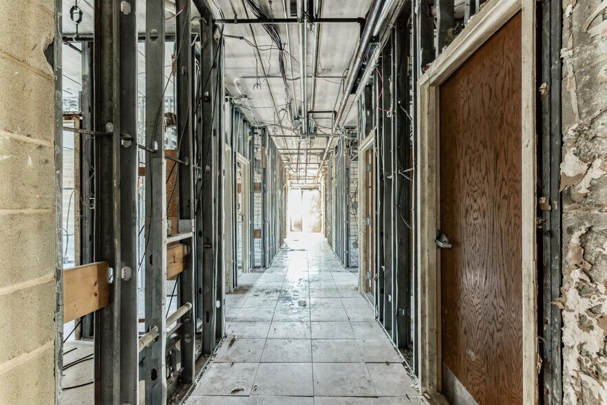 More Photos Of 24058 Sussex Hwy, Seaford Hotel For Sale