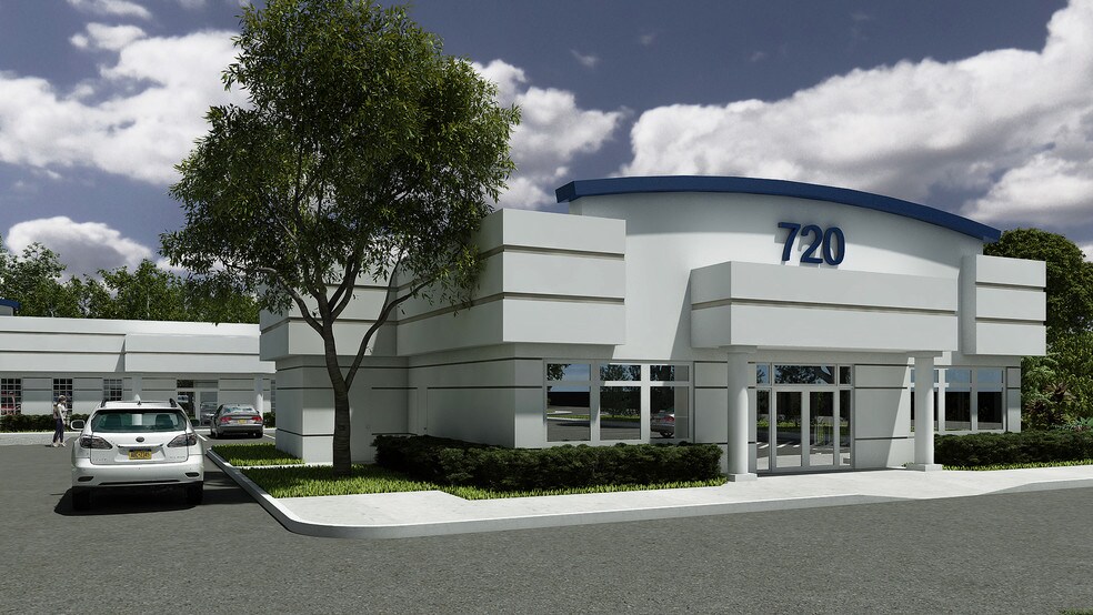 More Photos Of 800 Old Country Rd, Riverhead Medical For Lease