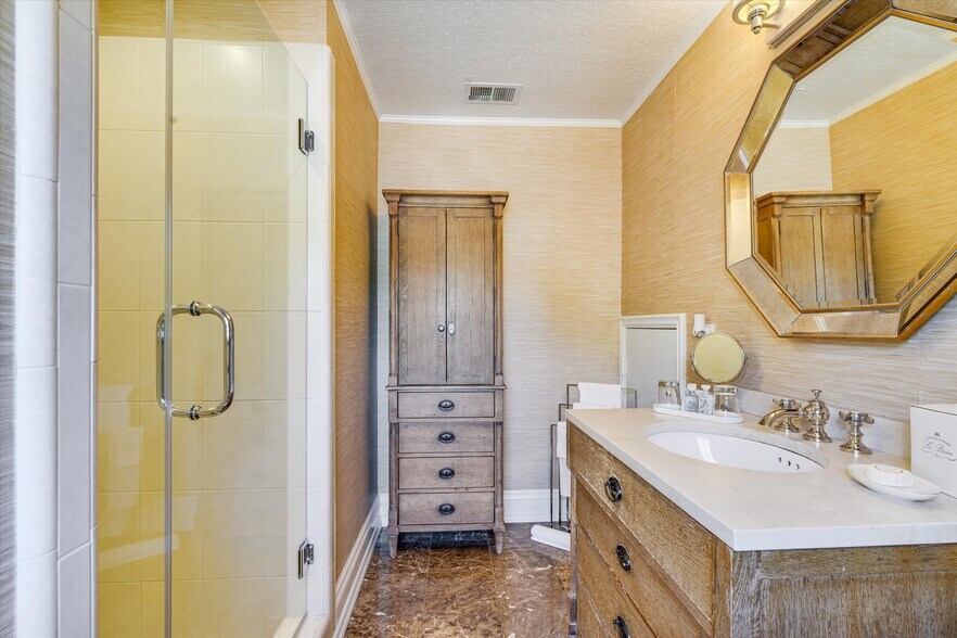 More Photos Of 1139 Lincoln Ave, Calistoga Hospitality For Sale