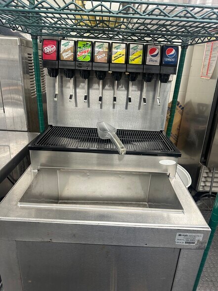 More Photos Of 811 W Findlay St, Carey Restaurant For Sale