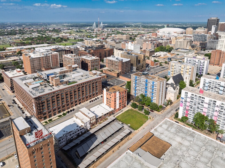 More Photos Of 1700 Olive St, Saint Louis Office For Sale