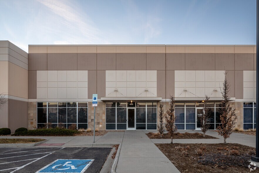 More Photos Of 8585 Concord Center Dr, Englewood Distribution For Lease