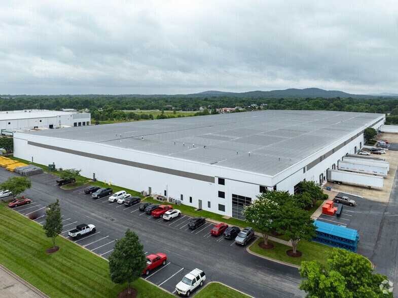 Primary Photo Of 2300-2375 Midway Ln, Smyrna Distribution For Lease