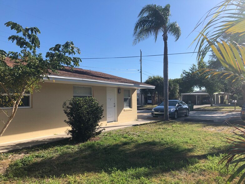 More Photos Of 7105 Poinsetta Ave, Cape Canaveral Apartments For Sale