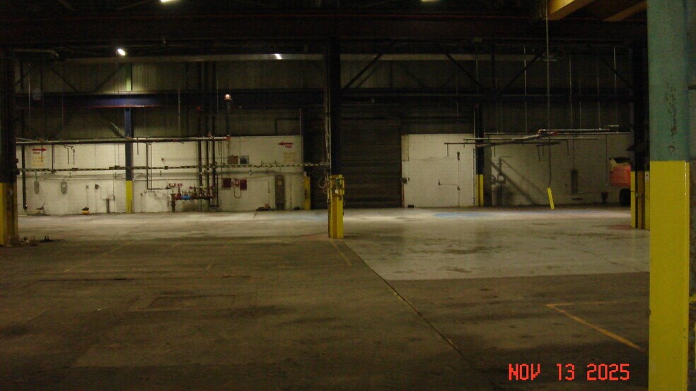 More Photos Of 7840-7860 Lehigh Ave, Morton Grove Industrial For Sale