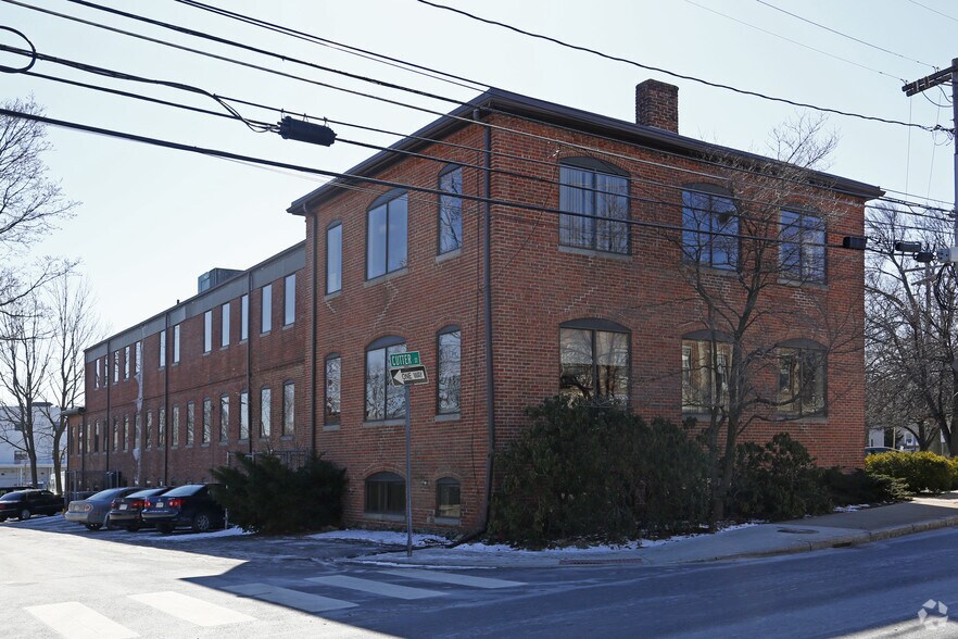 More Photos Of 296 Newton St, Waltham Office For Lease