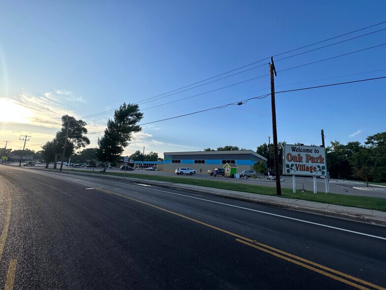 More Photos Of 1250 4th Ave NW, Minot Storefront For Lease