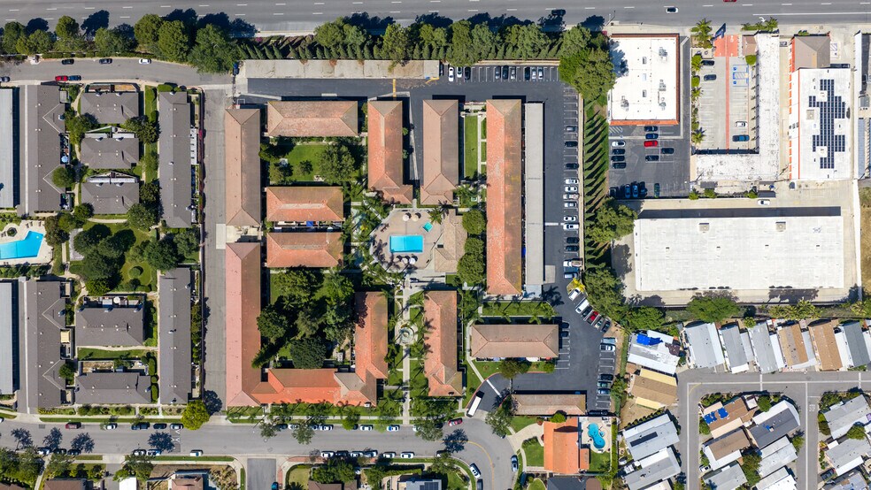 More Photos Of 861 S Glencliff St, La Habra Apartments For Sale