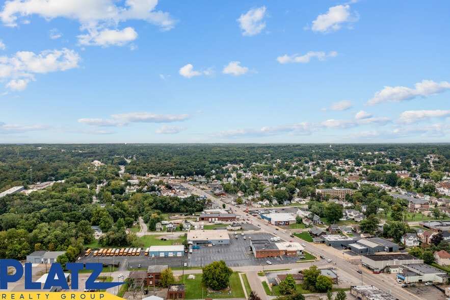 More Photos Of 300 N. State St, Girard Office For Sale