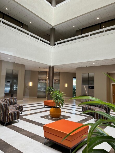 More Photos Of 4901 NW 17th Way, Fort Lauderdale Office For Lease