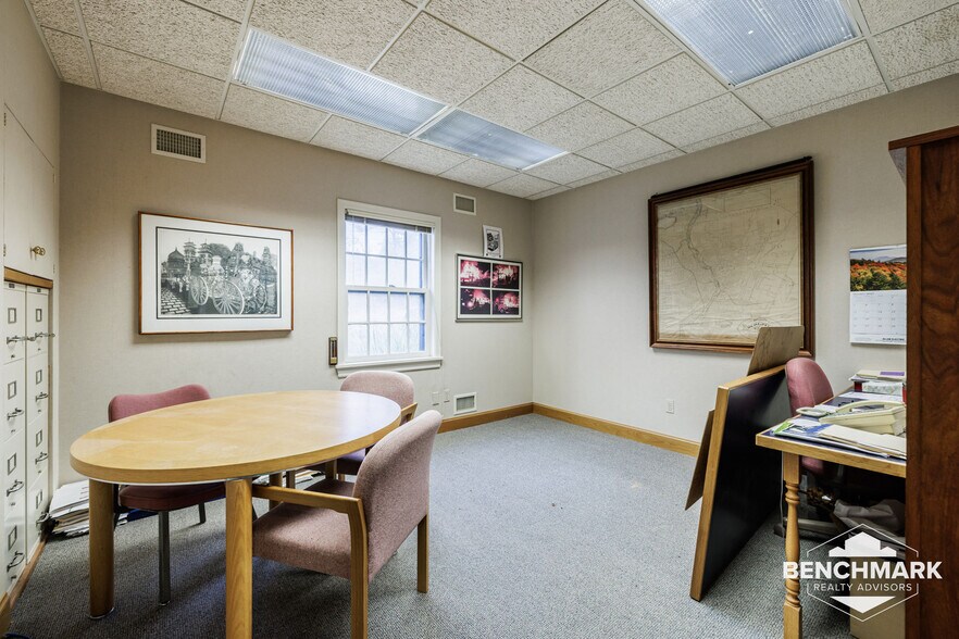 More Photos Of 37 Allens Creek Rd, Brighton Office For Lease