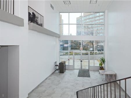 More Photos Of 3050 Confederation Pky, Mississauga Office For Lease