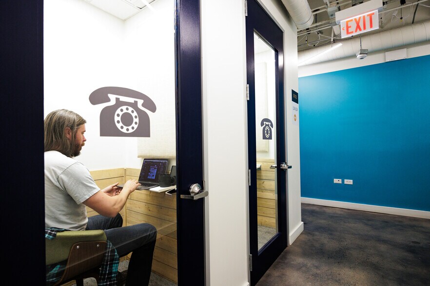 More Photos Of 1495 Canyon Blvd, Boulder Coworking Space