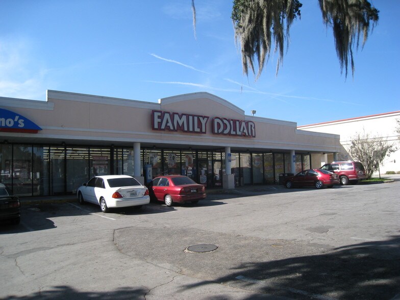 More Photos Of 5810-5840 SE Abshier Blvd, Belleview Storefront For Lease