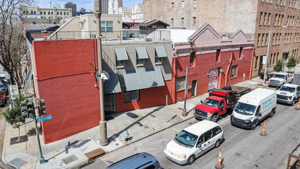 More Photos Of 755 Tchoupitoulas St, New Orleans Restaurant For Sale