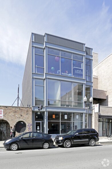 More Photos Of 1448-1450 N Milwaukee Ave, Chicago Storefront Retail Office For Lease