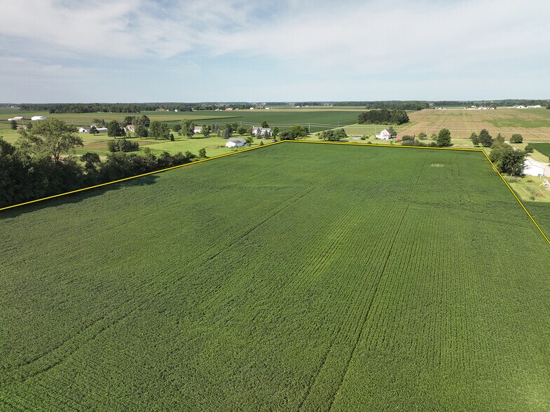 Primary Photo Of 7535 S 600 E, Columbia City Land For Sale