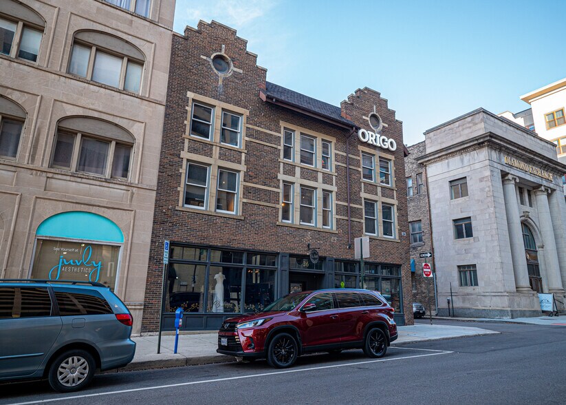 More Photos Of 34-38 W Gay St, Columbus Loft Creative Space For Lease