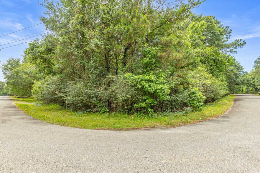 More Photos Of 7362 Washington Ave, Montgomery Flex For Sale