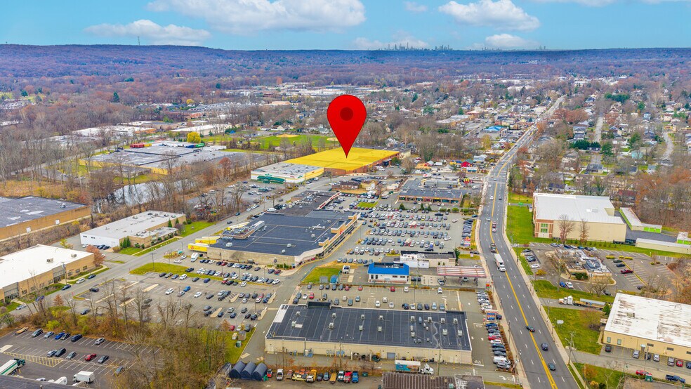 More Photos Of 202-206 Pegasus Ave, Northvale Warehouse For Lease