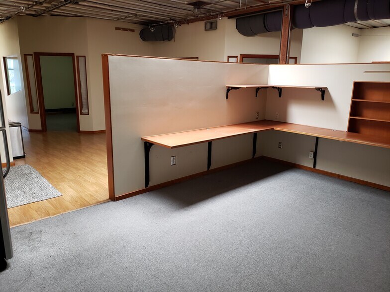 More Photos Of 13375 Beach Ave, Marina Del Rey Warehouse For Lease