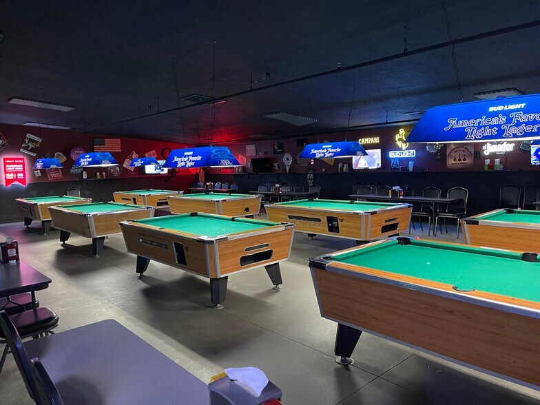 More Photos Of 500 W F St, Casper Restaurant For Sale