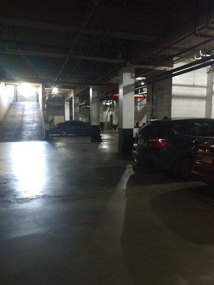 More Photos Of 346 Coney Island Ave, Brooklyn Parking Garage For Sale