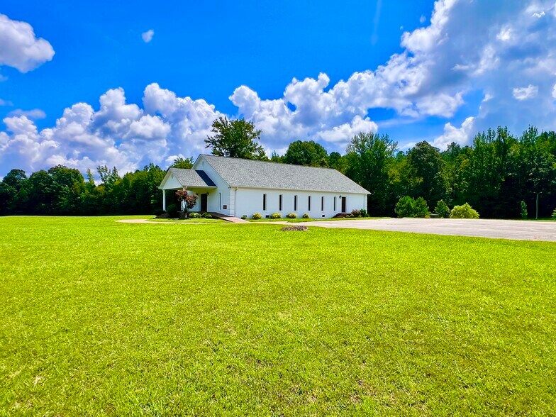 More Photos Of 3375 Rowland Mill Rd, Buena Vista Religious Facility For Lease