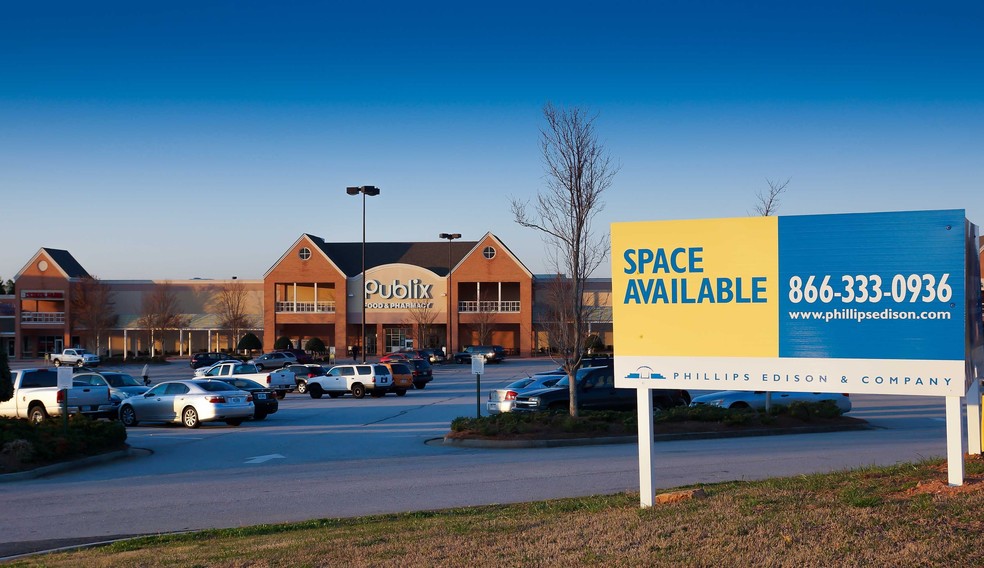 More Photos Of 909 Eagles Landing Pky, Stockbridge General Retail For Lease