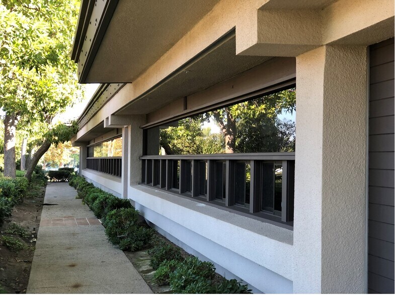 More Photos Of 6336 Greenwich Dr, San Diego Office For Lease