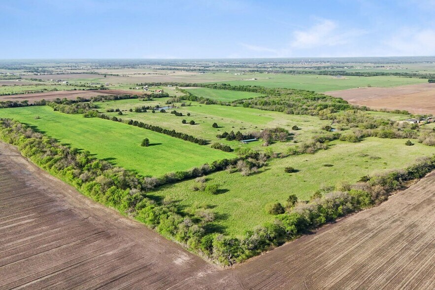 More Photos Of 00 FM 901, Collinsville Land For Sale