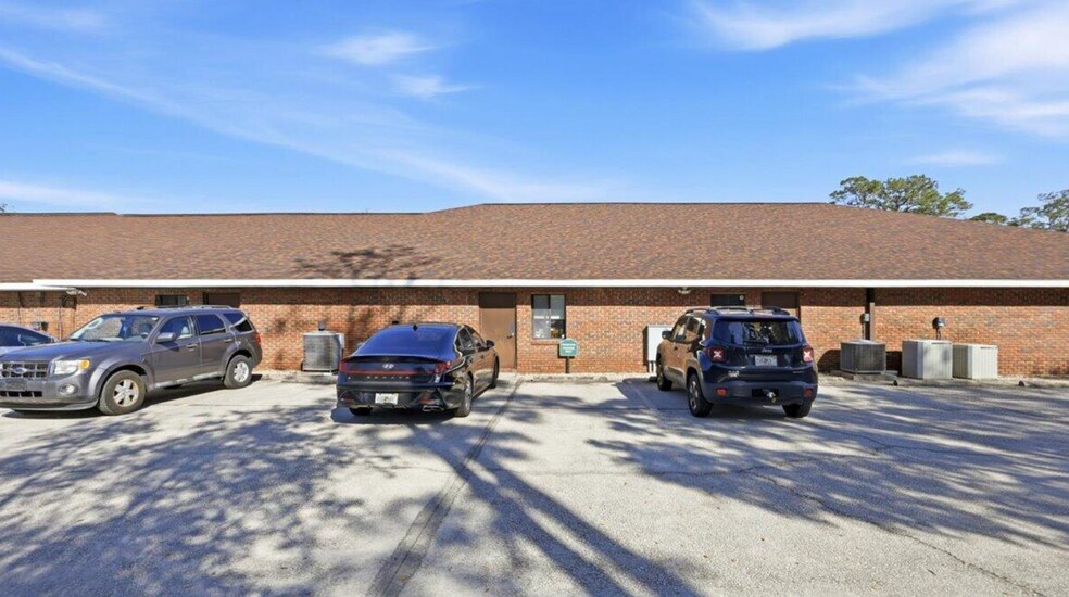 More Photos Of 33 N Old Kings Rd, Palm Coast Medical For Sale