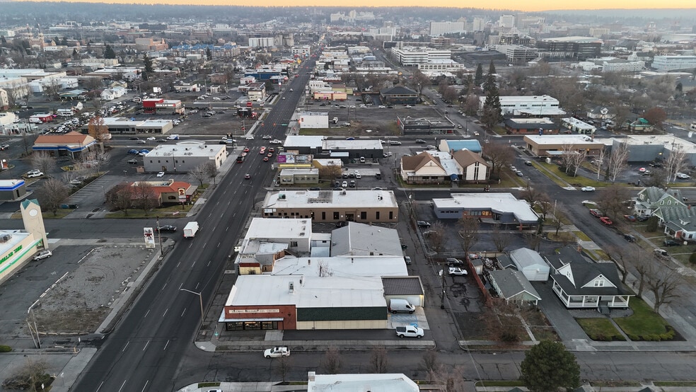 More Photos Of 2015 N Division St, Spokane Freestanding For Sale