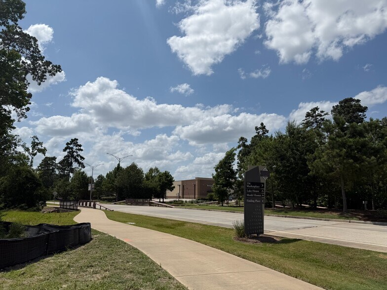 More Photos Of 350 Grand Link Dr, Conroe Medical For Lease
