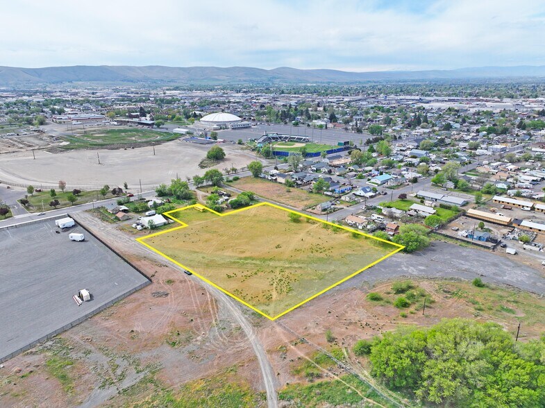 More Photos Of E Adams St @ S 15th St, Yakima Land For Sale