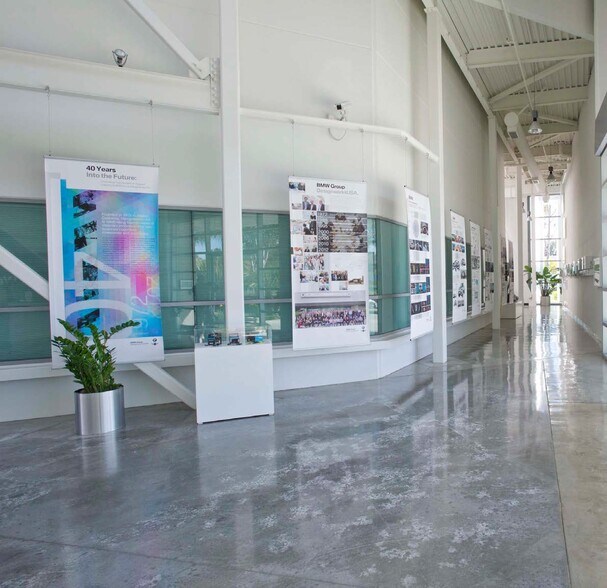 More Photos Of 2201 Corporate Center Dr, Newbury Park Research And Development For Sale