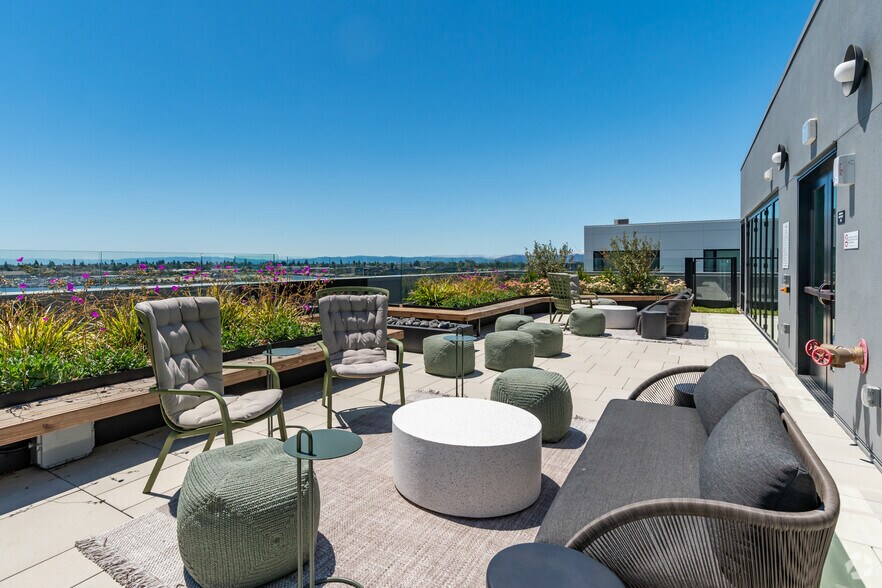 More Photos Of 219 9th Ave, Oakland Apartments For Lease