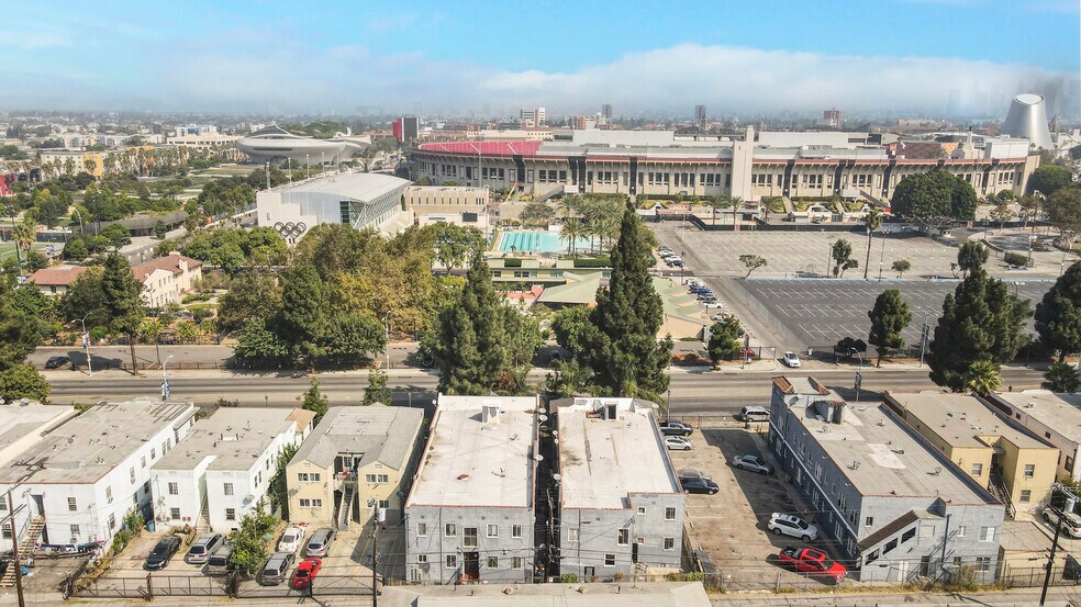 More Photos Of 844 W Martin Luther King Jr Blvd, Los Angeles Apartments For Sale