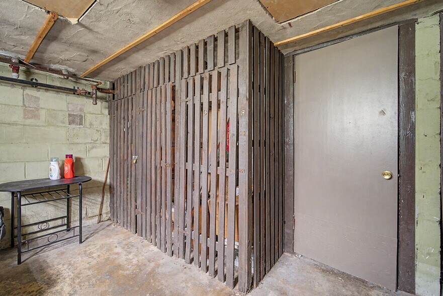 More Photos Of 526-532 Corona Ave, Dayton Apartments For Sale