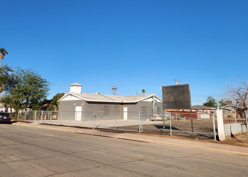 More Photos Of 126 W Heil Ave, El Centro Specialty For Sale