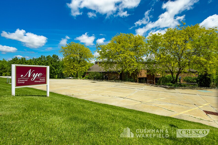 More Photos Of 7941 Ravenna Rd, Hudson Office For Sale