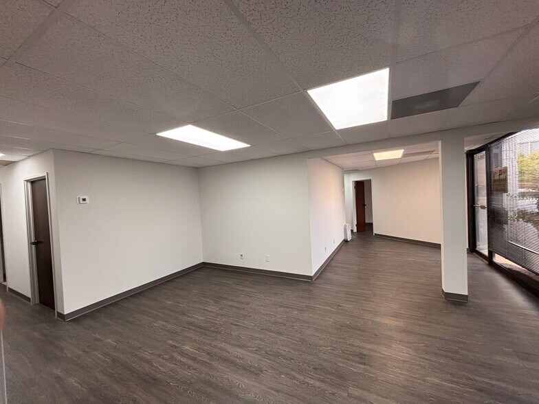 More Photos Of 5990 Unity Dr, Norcross Light Distribution For Lease