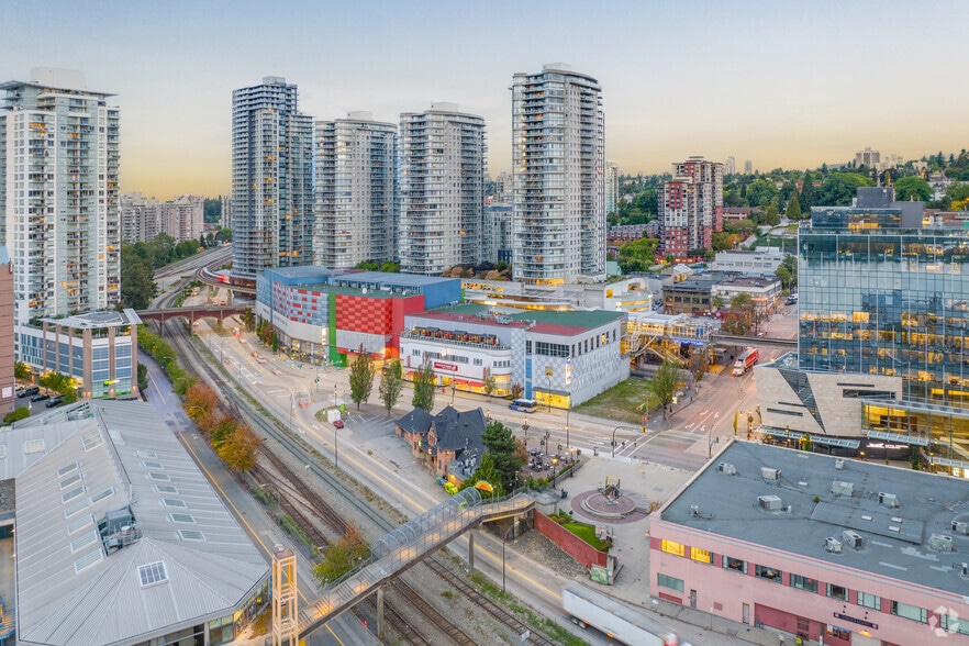More Photos Of 800 Carnarvon St, New Westminster Unknown For Lease