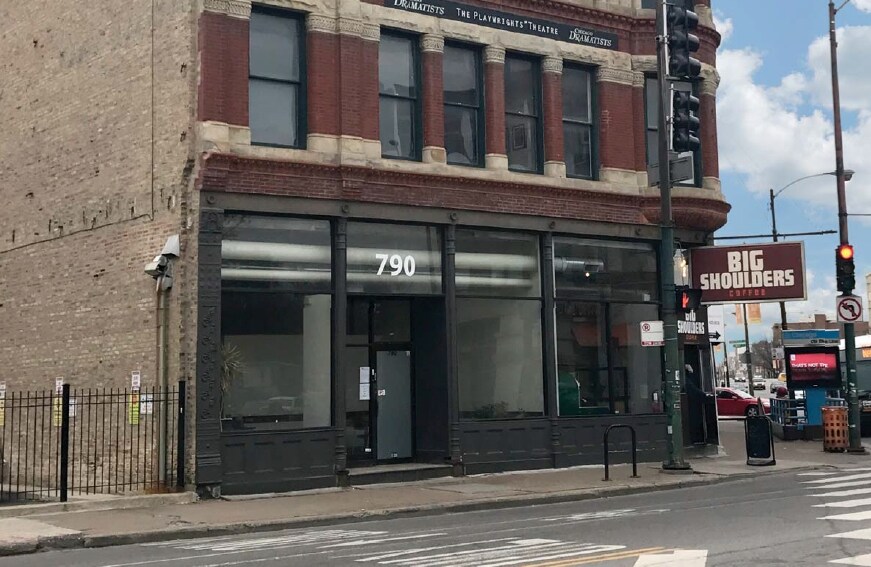 More Photos Of 1105 W Chicago Ave, Chicago Loft Creative Space For Lease