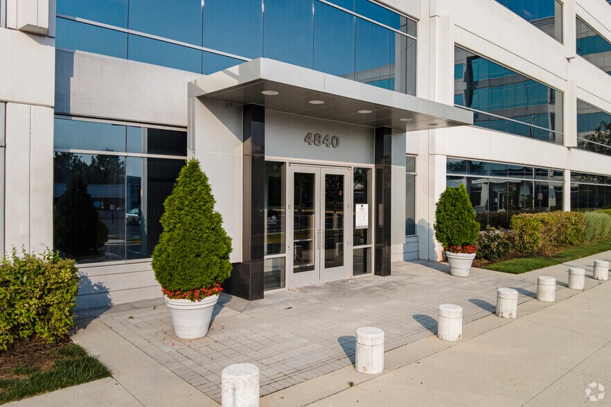 More Photos Of 4840 Westfields Blvd, Chantilly Office For Lease