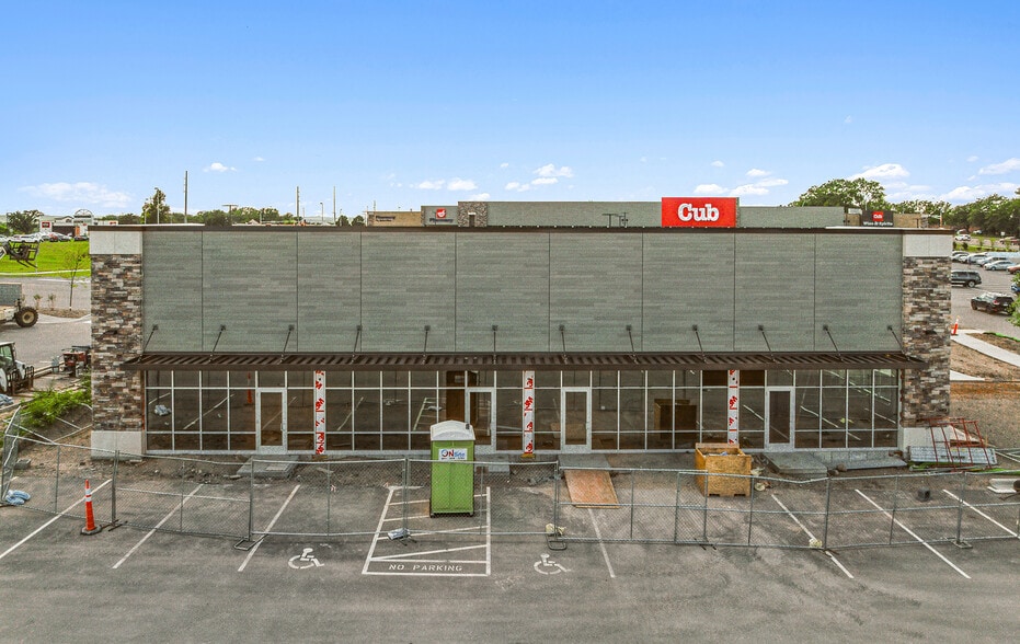More Photos Of 1750-1800 County Road 42 W, Burnsville General Retail For Lease