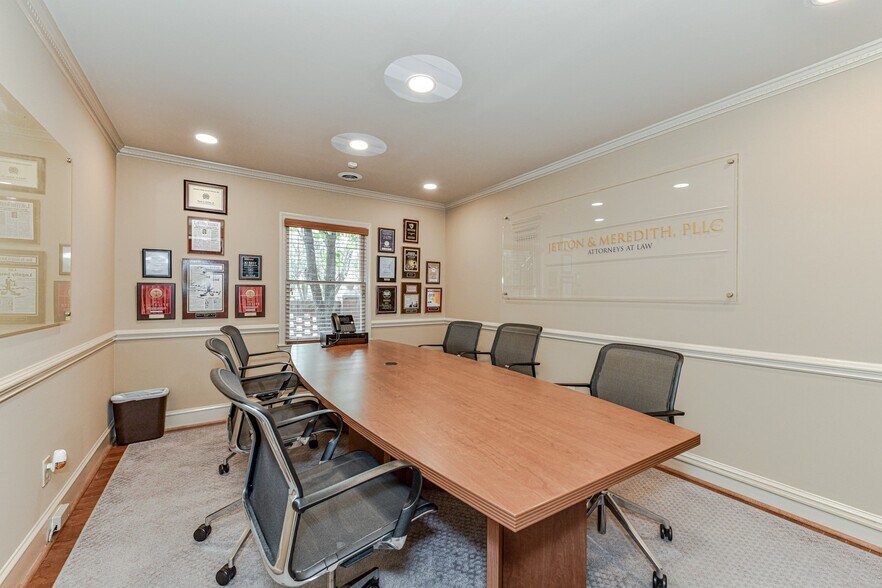More Photos Of 216 N Mcdowell St, Charlotte Office For Sale