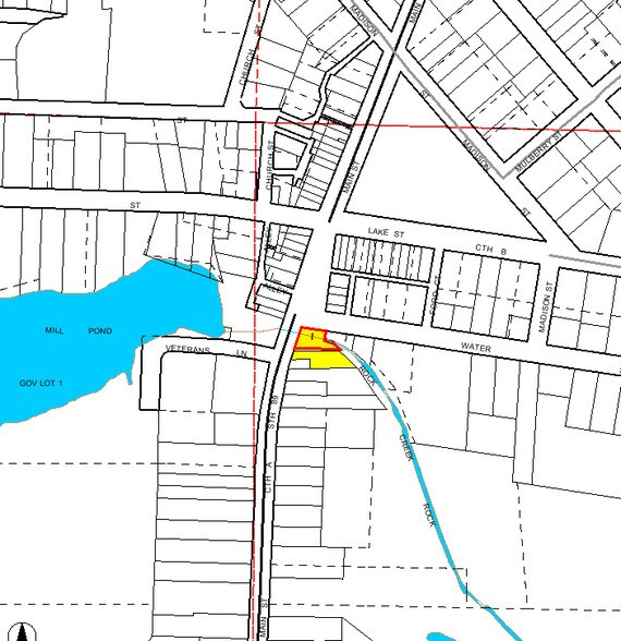 More Photos Of 202 S Main St, Lake Mills Storefront Retail Residential For Sale