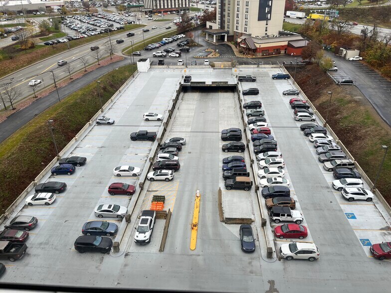 More Photos Of 2790 Mosside Blvd, Monroeville Medical For Lease